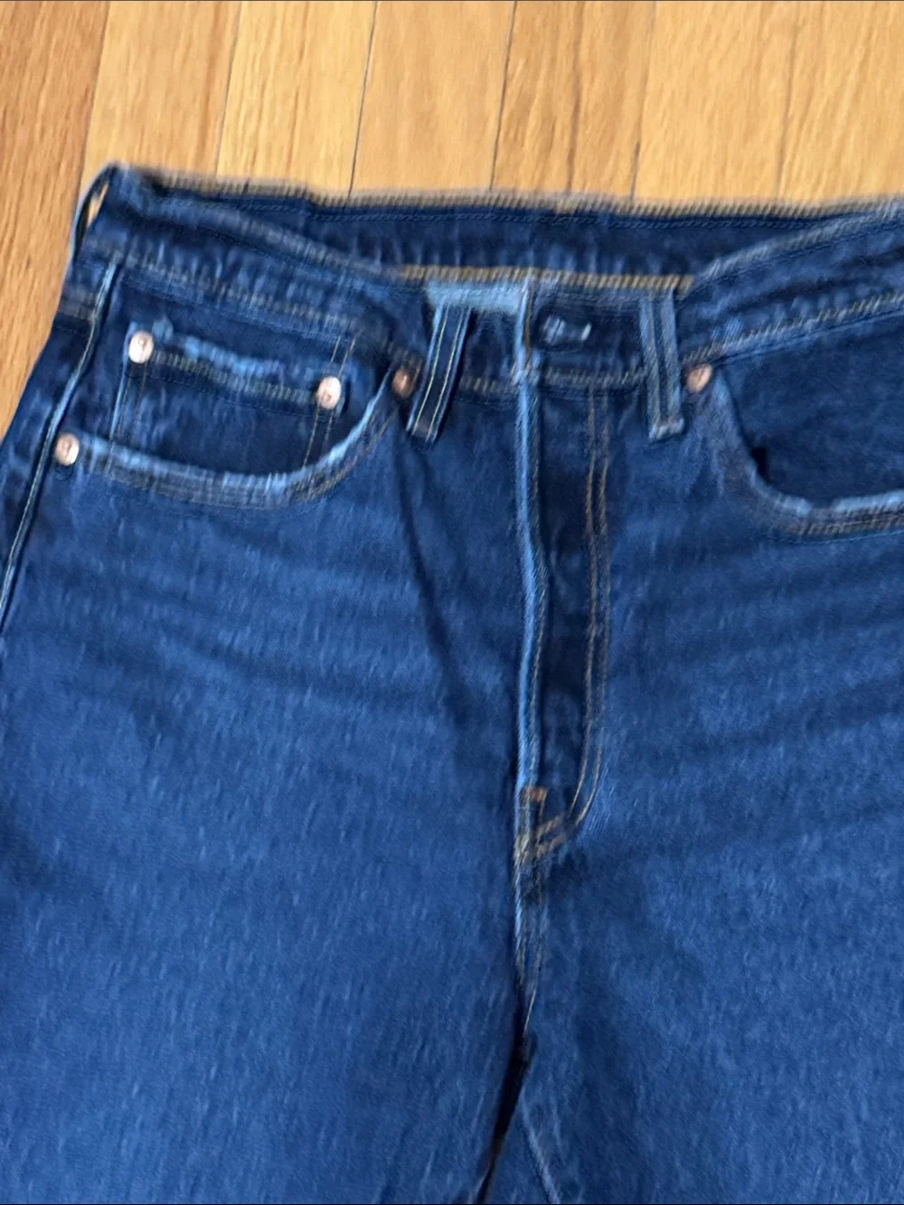 Levi's 501 Men's Dark Indigo Straight Jeans size W30 L30